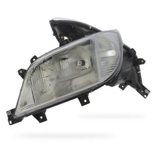 Mercedes Benz Sprinter Headlights 2000 - 2003 OEM-Style Aftermarket Left & Right